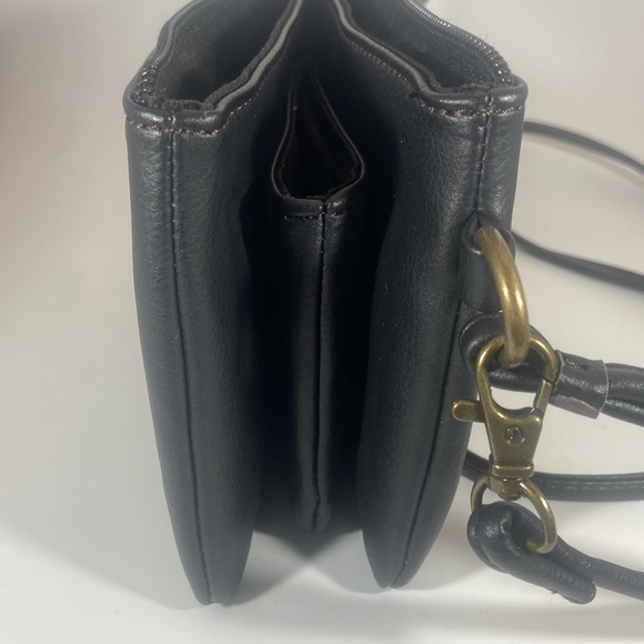 Crossbody clutch perfect for game day - Picture 5 of 7